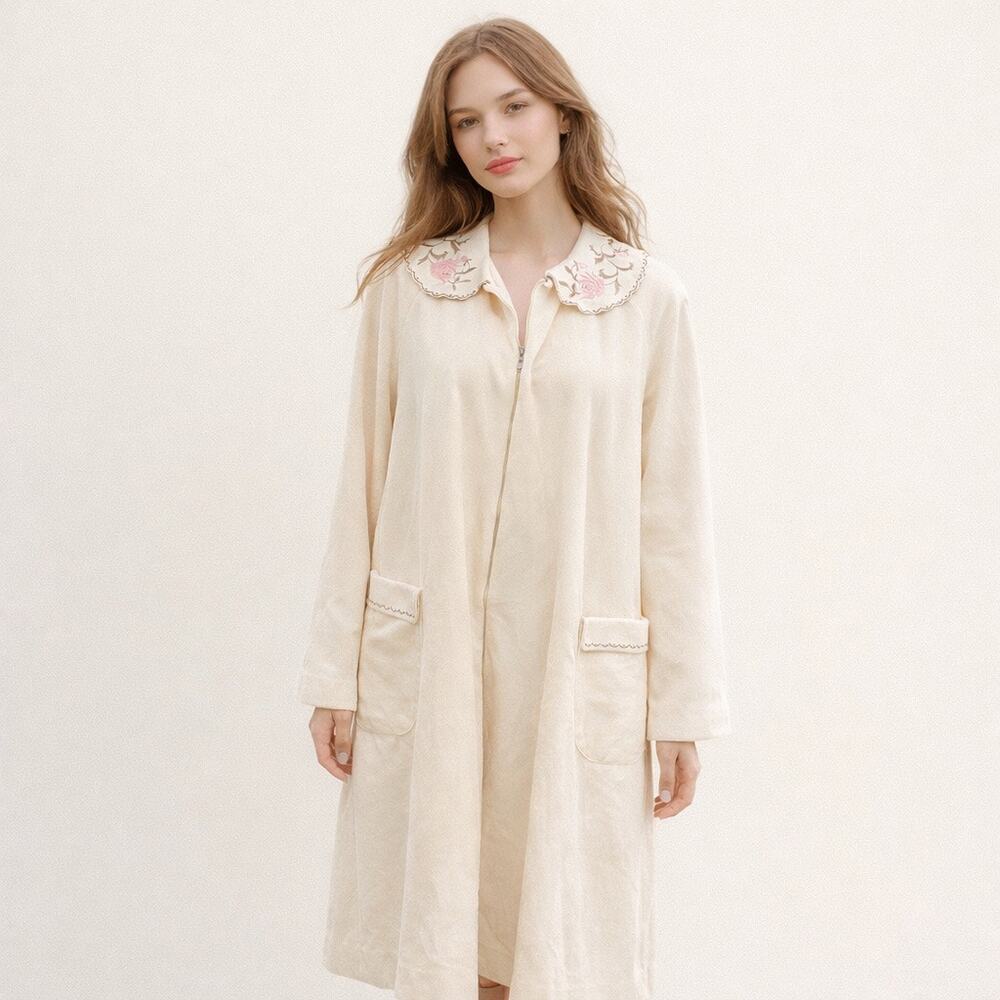 Vintage Kayser Cream Ivory Velour Zip Front Robe Nightgown Mumu L